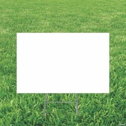 Brand new 🔥 DIY Yard Signs - 3 Pc. 🥰