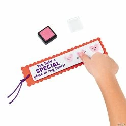 Cheapest 🧨 Heart Thumbprint Bookmarks Craft Kit - Makes 12 🛒 -Crafts for Kids Sales heart thumbprint bookmarks craft kit makes 1248 7718 a02